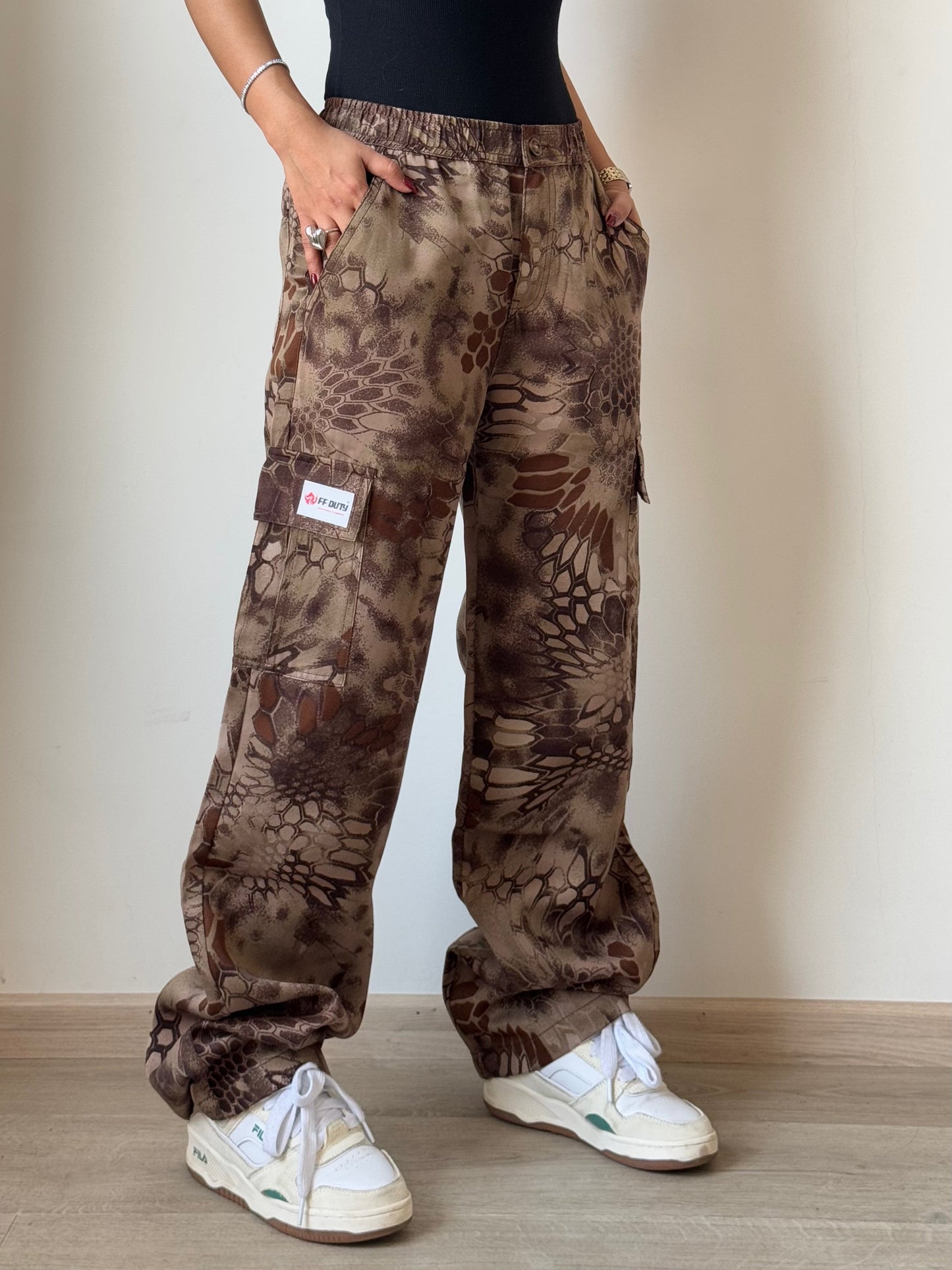 Mónaco - Pantalones cargo Dynasty de Shanghái