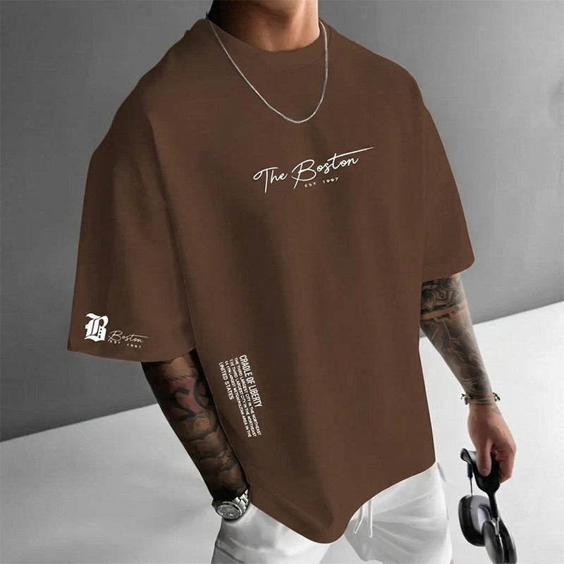 Essential | Camiseta urbana oversize con estampado gráfico
