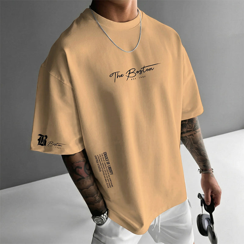 Essential | Camiseta urbana oversize con estampado gráfico
